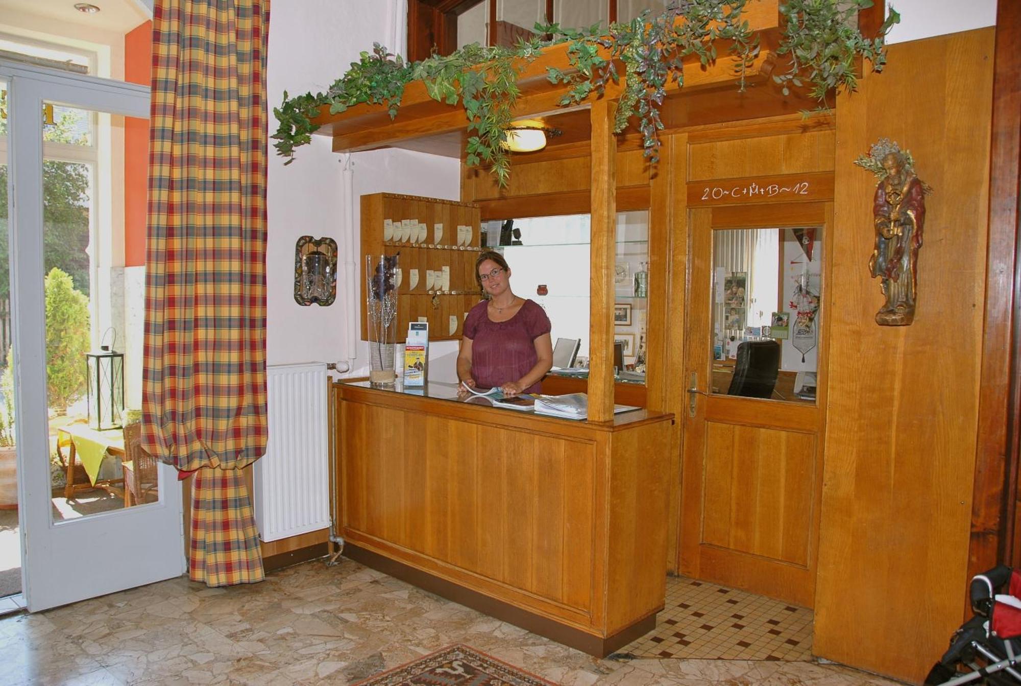 Hotel Velden Bacherlwirt Velden am Wörthersee Buitenkant foto