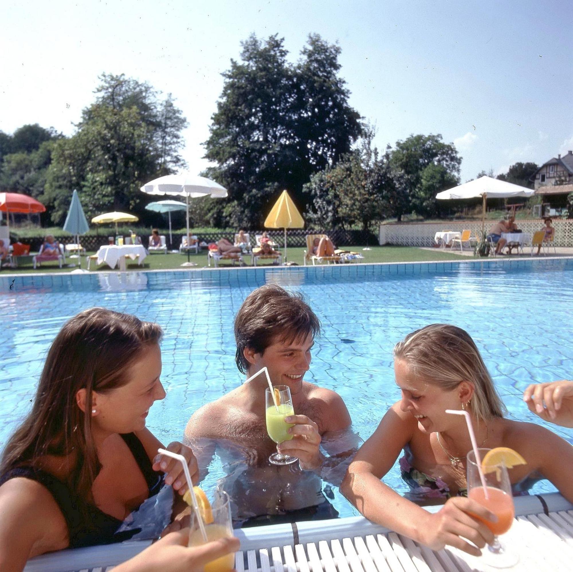 Hotel Velden Bacherlwirt Velden am Wörthersee Buitenkant foto