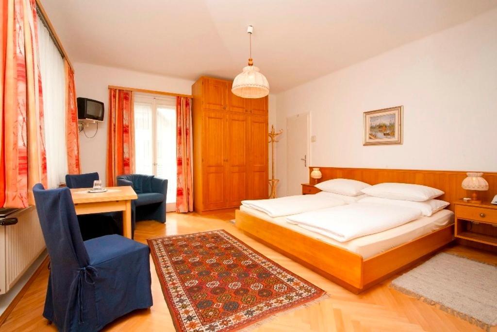Hotel Velden Bacherlwirt Velden am Wörthersee Kamer foto
